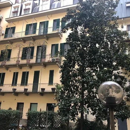 Guest house Elegante Stanza Nel Cuore Di Porta Venezia A