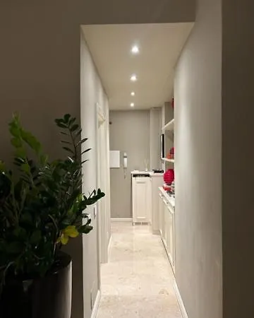 Guest house Elegante Stanza Nel Cuore Di Porta Venezia A Milan